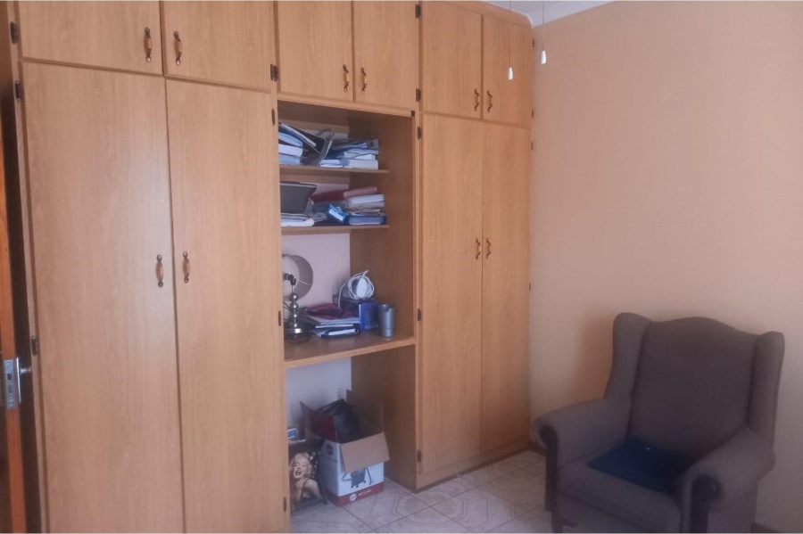 4 Bedroom Property for Sale in Minerva Gardens Northern Cape